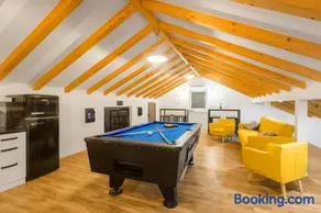 Villa Antonia with heated pool - Image 3