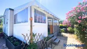 Charmant Mobil home dans un camping 4 étoile avec piscine - Image 5