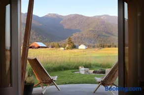 Clark Farm Silos #2 - Incredible Mountain Views - Image 3