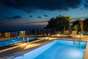 Summertime Villas - Image 1