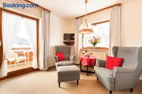"Haus Alpenblick" - Annehmlichkeiten von 4-Sterne Familien-und Wellnesshotel Viktoria können mitbenutzt werden - Image 1