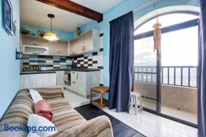 119/4 - Sea View Apartment - 3 bedrooms - Image 1