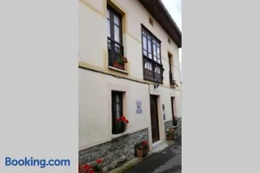 Casa del Cuetu. Traditional village house in Asturias - Image 5