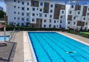 Aura luxe stays stylish 1 bedroom in town - Image 4