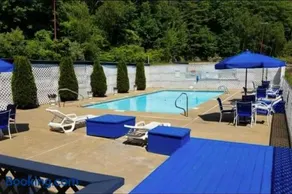 Gilford Banff style Stay, Pool, Gym & Parking - Image 4