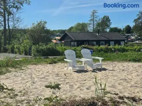 Renovated Beach House With Unique Location - Image 3