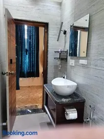 CLR Villa @ Coorg - Image 2