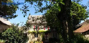 Gite Sous Les Deux Arbres - Image 3