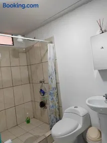 Habitación Privada Casa Montaña Monteverde Tilarán - Image 2