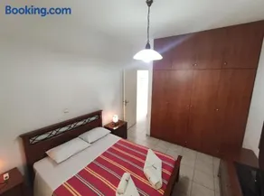 Sunflower House - Image 3