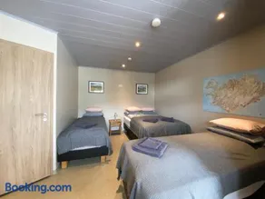 Studio Apartments - Image 3