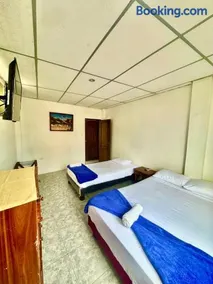 Hostal Gardner - Image 4