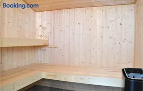 Three-Bedroom Holiday Home In Jagerspris - Image 4
