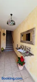 Casa Mon - Image 1