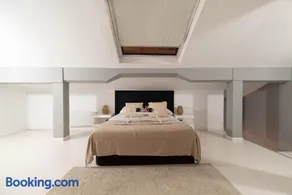 Elegante Ático Dúplex - Image 1