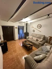 VILLA ROBLES - Image 2