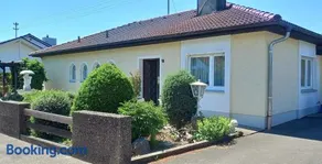Bungalow Au - Image 1