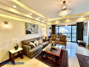 Luxury hotel apartment with pools in front AUC - Image 1