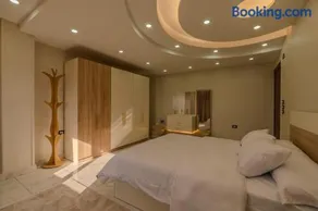 Ultra Luxury Cairo Apartment Nile and Zoo ViewGiza - Image 1