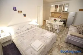 Studio Apartment Laura - Image 4