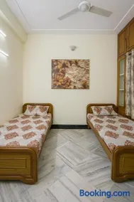 Modern 4 BHK - Image 2
