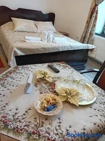 Casa Continentelor - Image 2