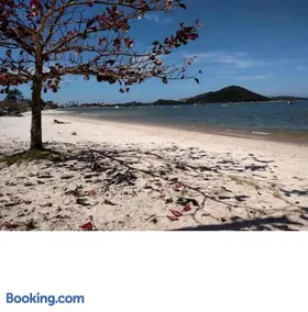 Pé na areia Armação da Piedade Casa Pé na Areia Frente Mar Gov Celso Ramos - Image 2