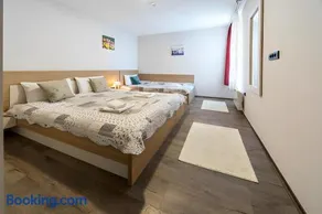 Modern Lux Apartment H8 at Milmari Resort - Image 2