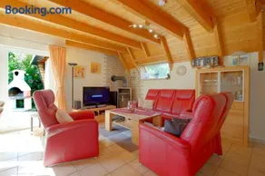 Voll ausgestattete gemütliche Wohnung mit Terrasse, Grill und Garten - Image 2