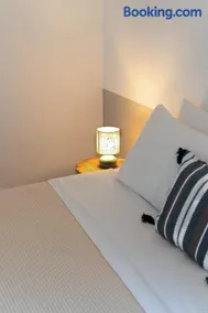 Oliaros Seaside Lodge - Image 4