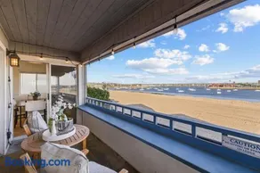 Remodeled 4BR Bayfront Home | Sleeps 12 | Stunning Views + BBQ Patio - Image 2