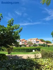 L Ecrin Lumineux, piscine, Clim et parking à 100 m de la mer - LaConciergerieByNina - Image 2