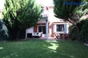 Chalet Aldeamayor Golf Licencia 47269 - Image 2