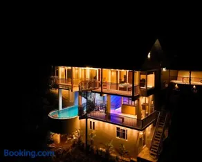 La Paraiso by WhiteTrip - Image 1
