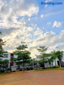 The House Beautiful, Tatu City - Image 2