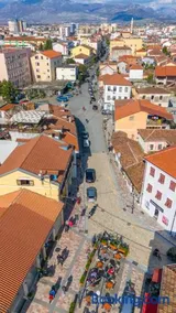 Golden Sleep Hostel - Image 1