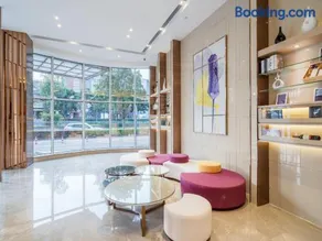 Lavande Hotel Luzhou Wanda Plaza Southwest Commercial City - Image 1