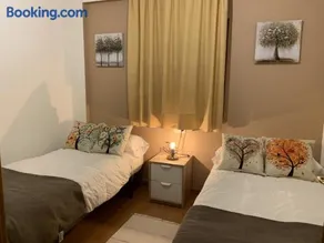 Apartamentos Los Lagos - Image 3