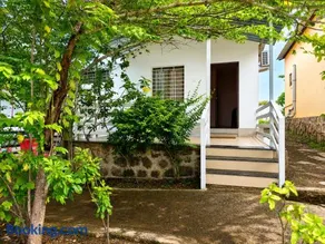 Royal Villa Resort - Image 3