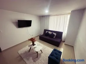 Exclusivo Apartamento Plaza Con Piscina - Image 3