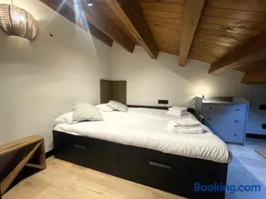 Apartamento dúplex en el puente histórico, Gra de Fajol - Image 4