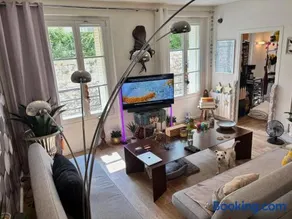 Shared private Appart for up to 2 male traveler under 30s and 2 flatmates résidents - Image 4
