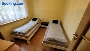 Domek nad stawami dla wędkarzy - Gospodarstwo Rybackie Jaworznik - Image 2