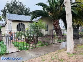 House Downtown OC Santa Ana - Image 1