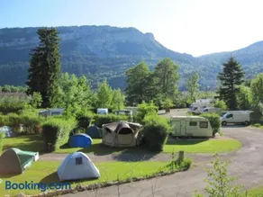 Camping Le SIGNAL Nantua - Image 1