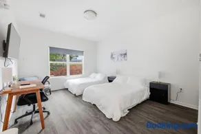 Silver Comet Motel Modern Boutique Suite - Image 1