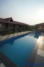 khopoli resort - Image 3