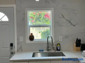 Fully remoded 1B1B Home in baldwin Park3369A - Image 5