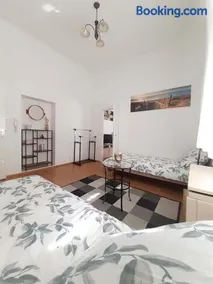 Főtér Apartman Baja - Image 2