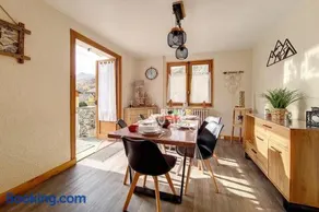 Résidence Saint Marcel - Chalet familial · Centre village de St Marcel · Terrasse ouest MAE-2924 - Image 5